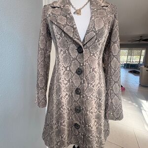 CABI King Cobra coat I Size XS